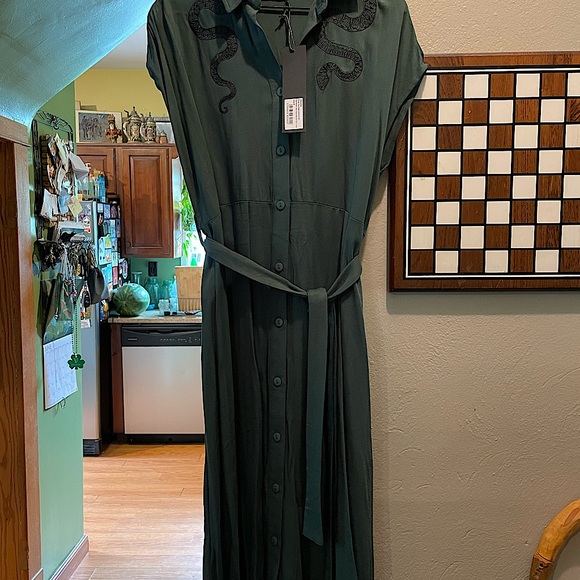 Disturbia Dresses & Skirts - Disturbia Dark Green Short Sleeve Dress with Snake Embroidery - NWT- Size 6
